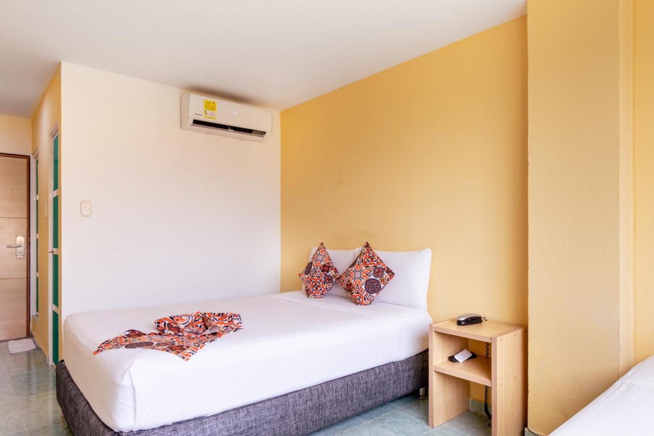 Hotel Portobahia Santa Marta Rodadero ภายนอก รูปภาพ