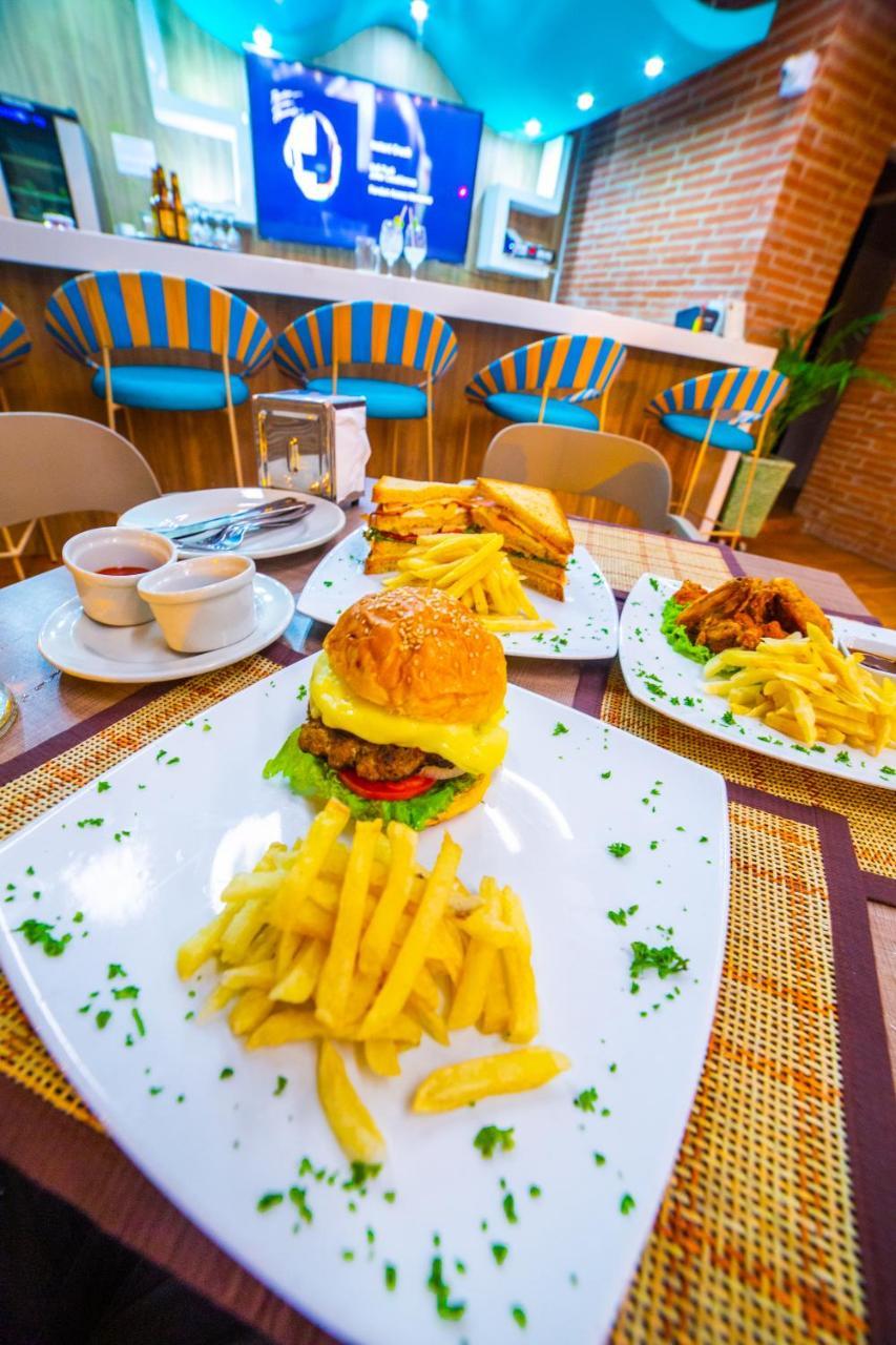 Hotel Portobahia Santa Marta Rodadero ภายนอก รูปภาพ